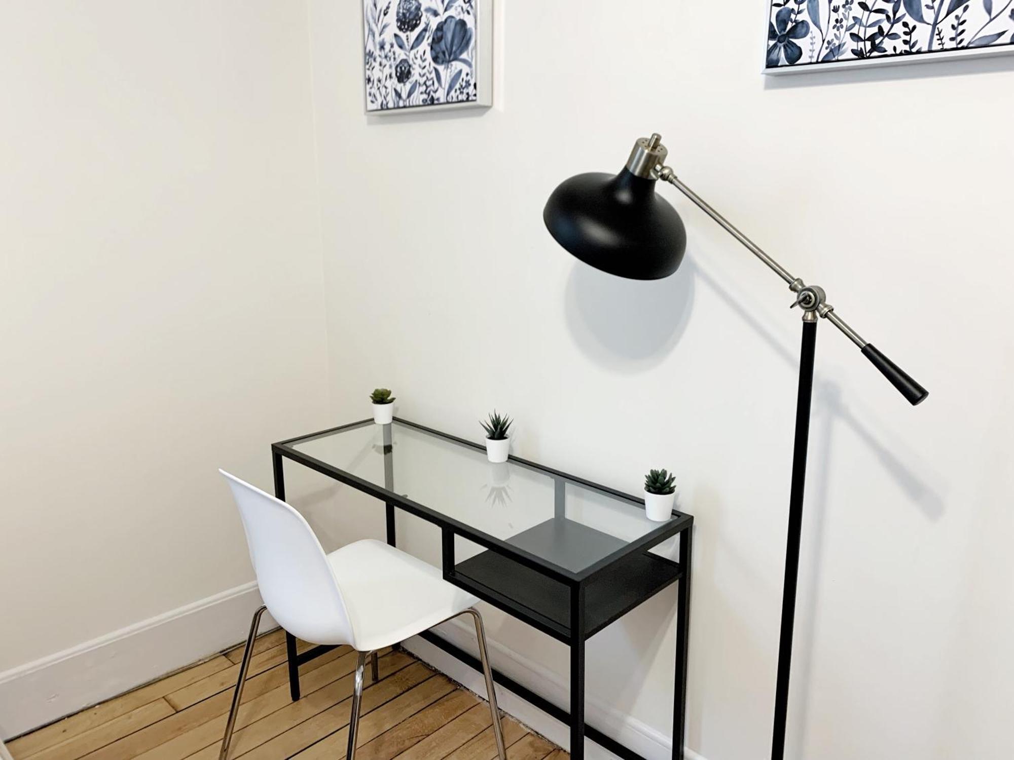 Best Location At Harvard University! 4 Bedroom Apartment! Two Units Available! Cambridge Exterior photo